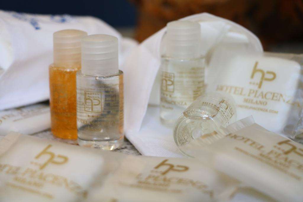 Eurohotel Piacenza Cameră foto