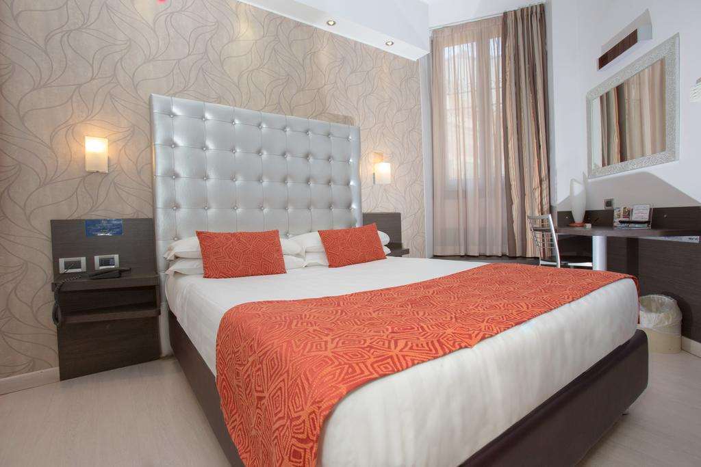 Eurohotel Piacenza Cameră foto